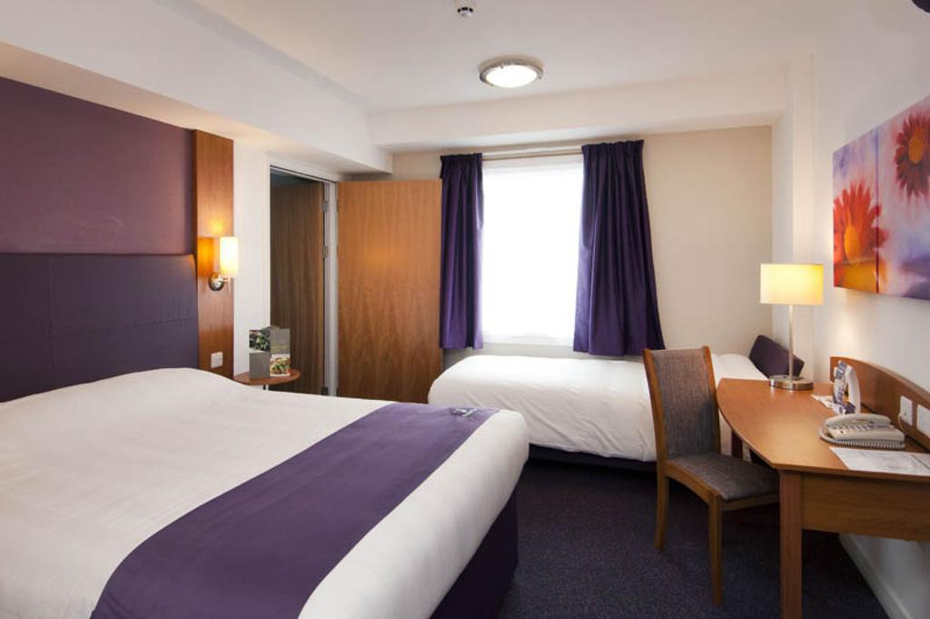 Premier Inn Manchester - ハンドフォース 部屋 写真